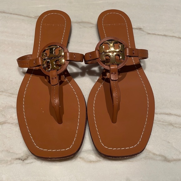 Tory Burch Mini Miller Thong Sandal - Picture 1 of 5
